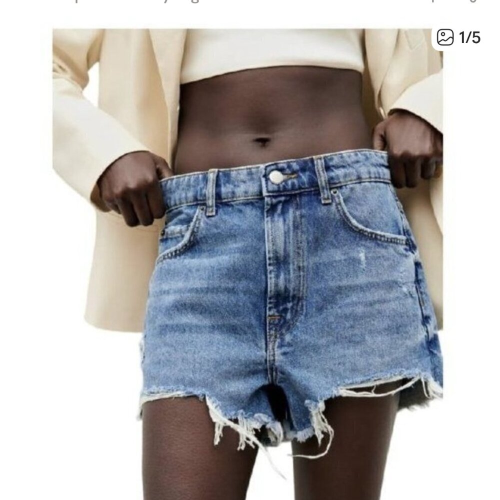NWT, Zara, 27 (US 4), ZW THE CUT OFF SHORTS, Blue 0/6840/085/400/36